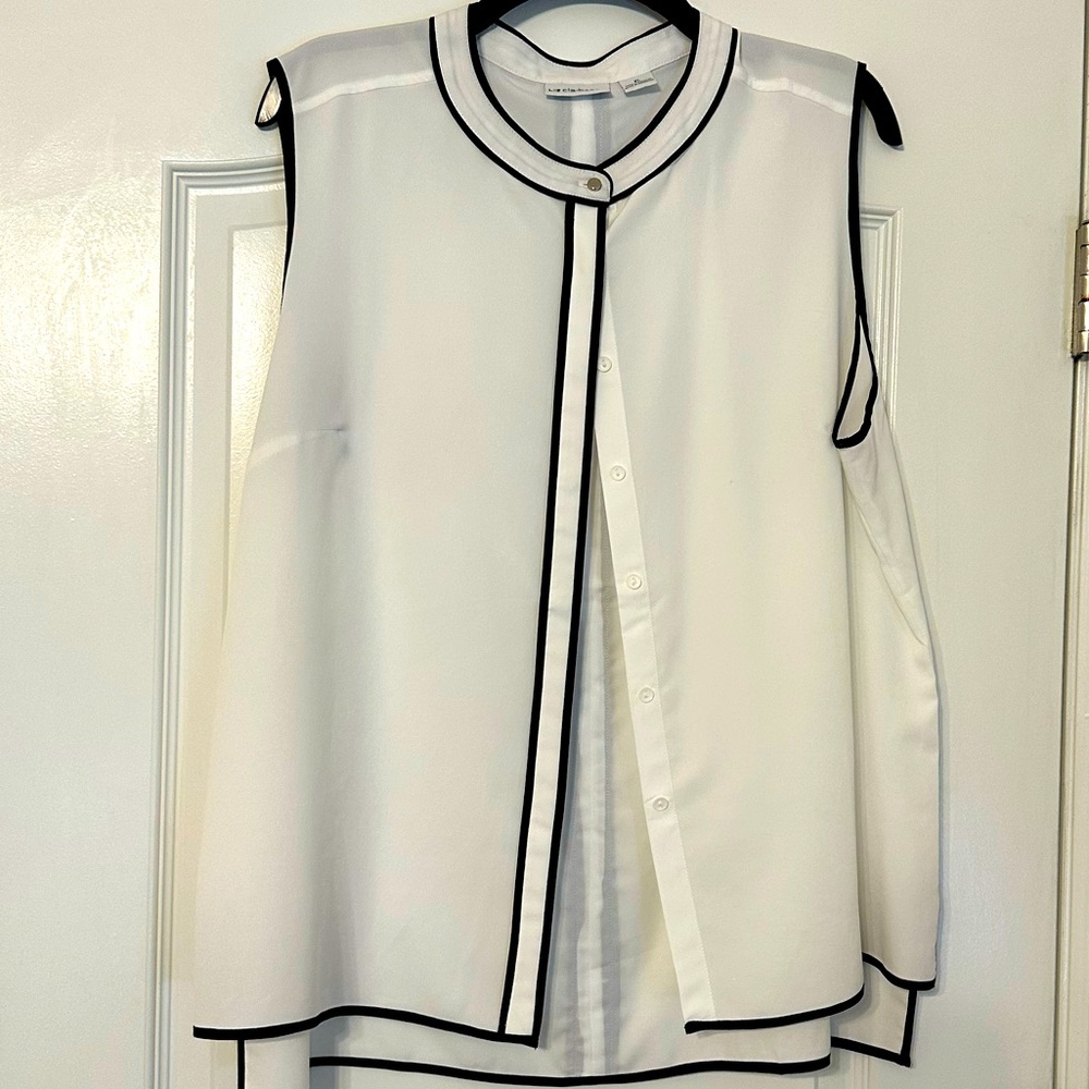 Liz Claiborne XL crisp white with black detail sleeveless blouse